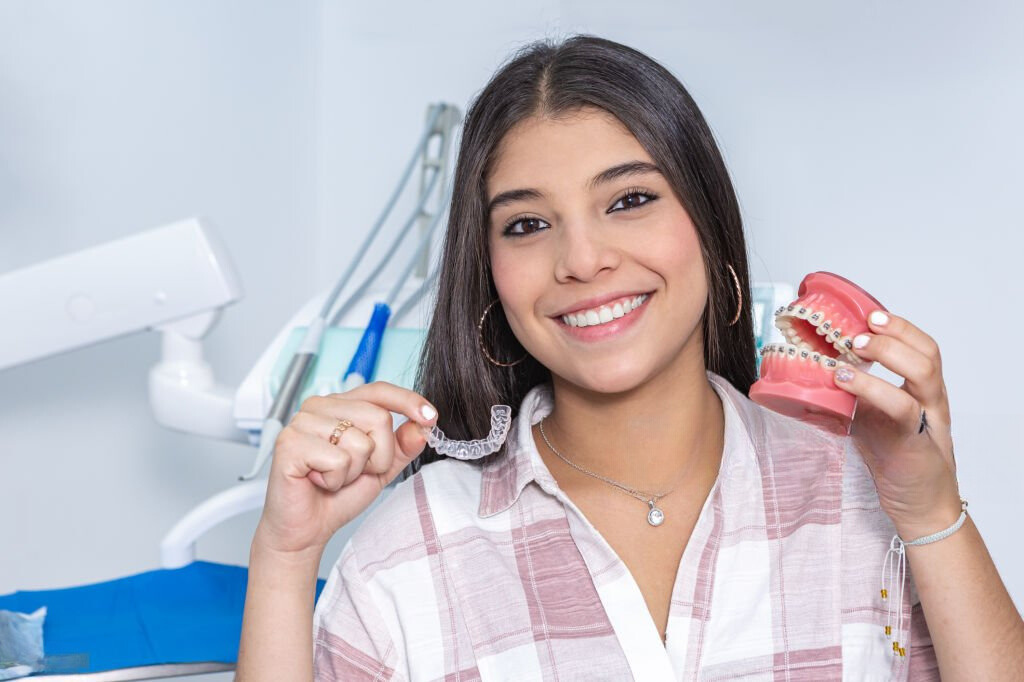 Clear Aligners vs. Traditional Braces: Which is Right for You?